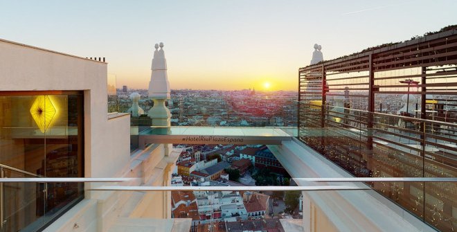 360° Terraza y Sky Bar
