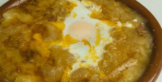 Sopa de ajo con huevo al estilo castellano de Casa Botín